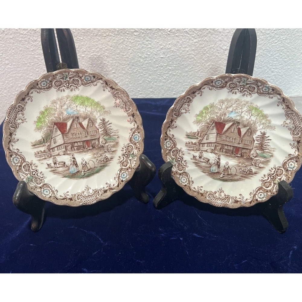 Heritage Hall Colonial Overhang 17th Century Typical New England Saucers Plates